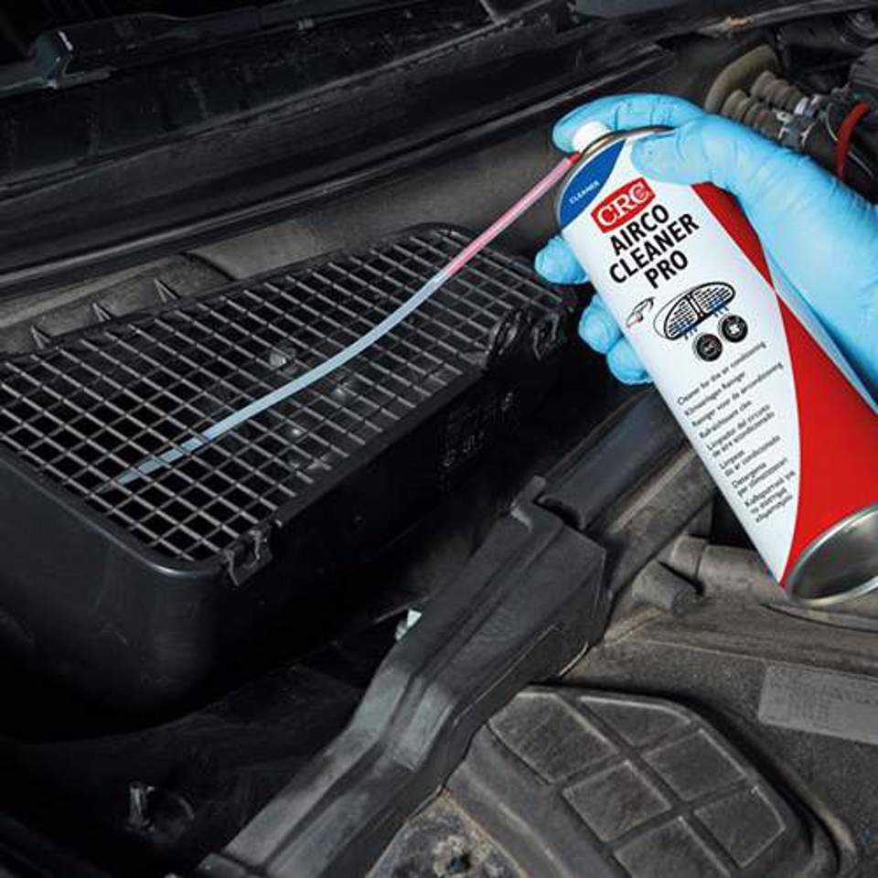Espuma em Spray para Limpeza de Circuito de Ar Condicionado automóvel